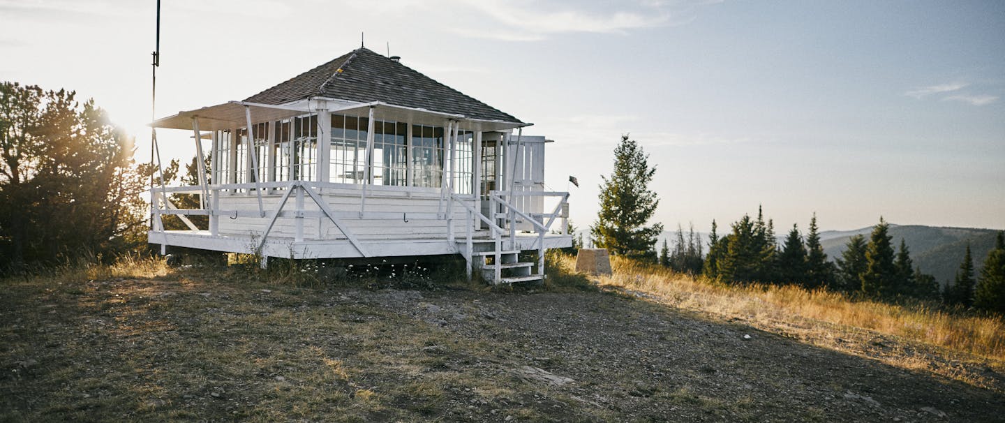 monument peak lookout tower