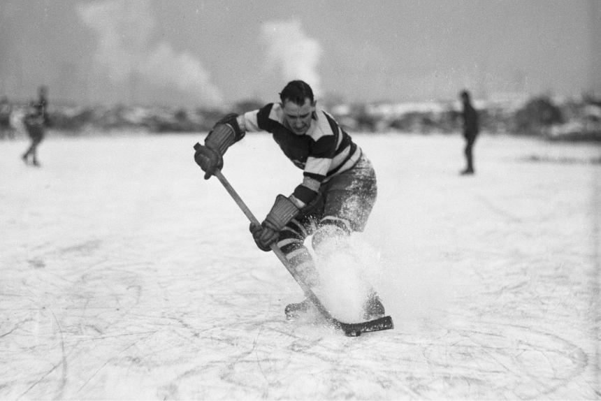 Vintage hockey player