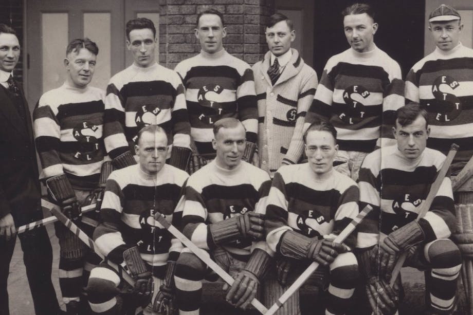 Vintage photo of the Seattle Metropolitans in 1919