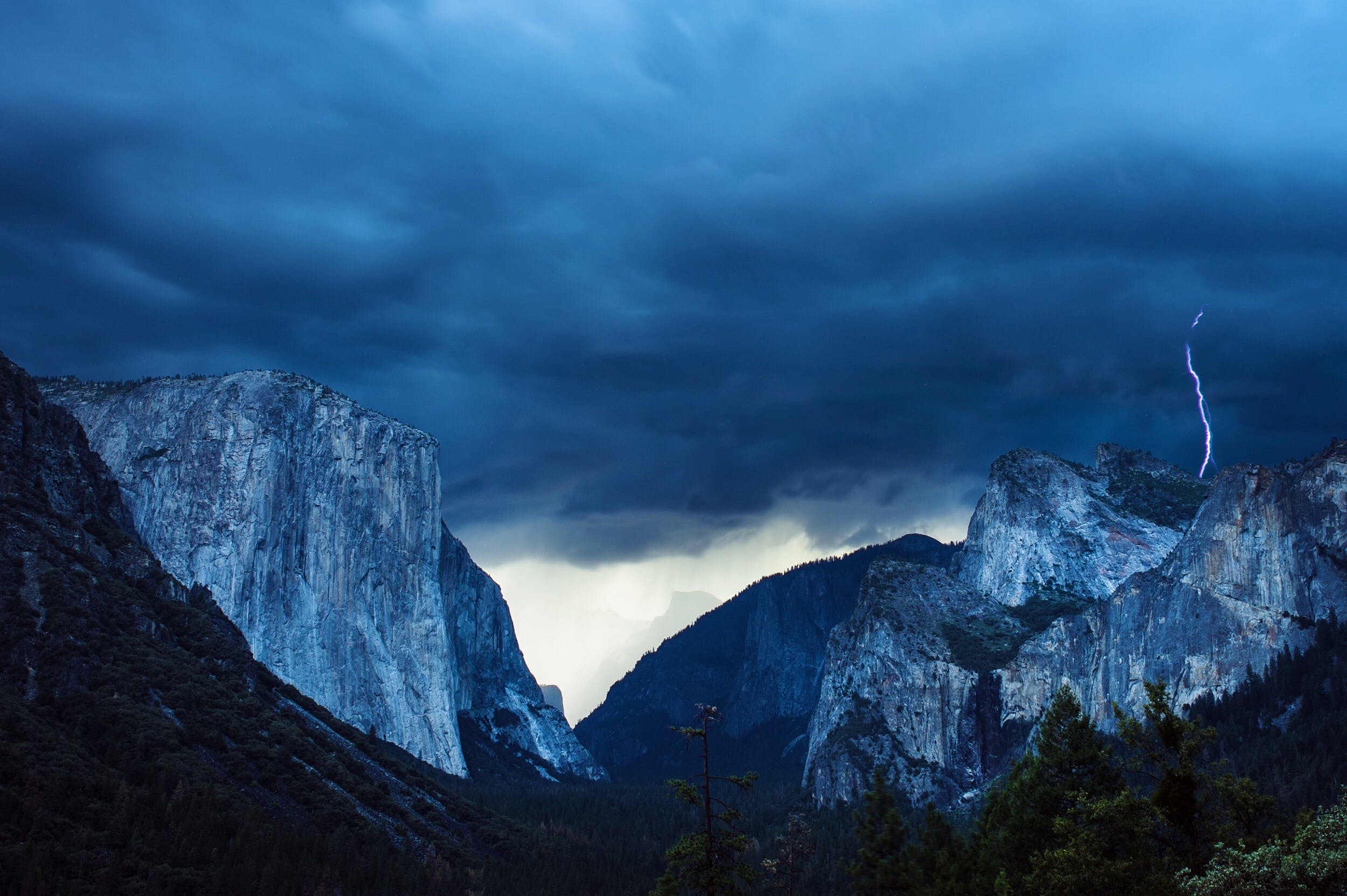 Tanner Wendell - Travel Photography for Filson