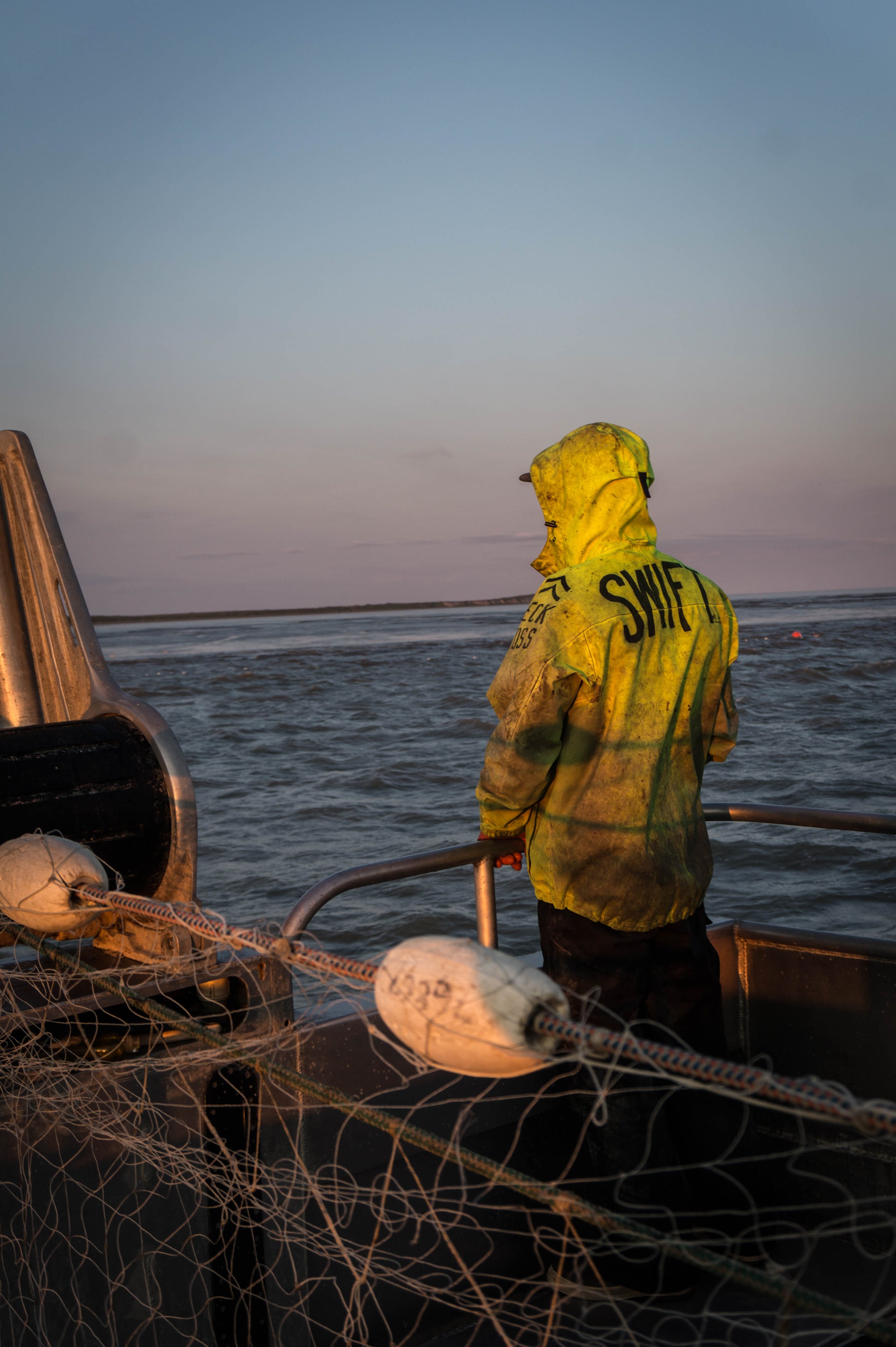 How to Fish For Salmon in Alaska - Greenhorn Diary