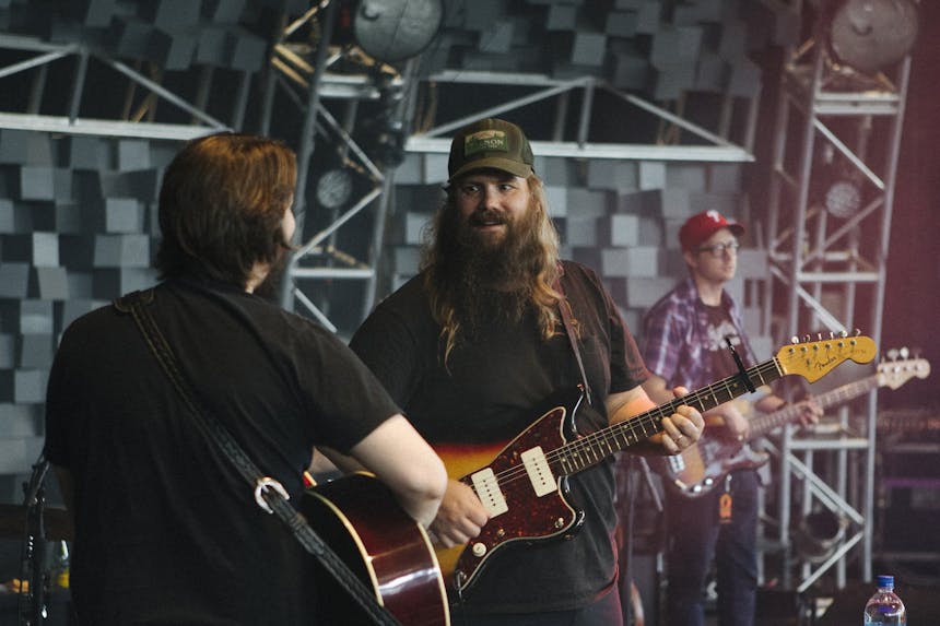 chris stapleton doing sound check with his crew