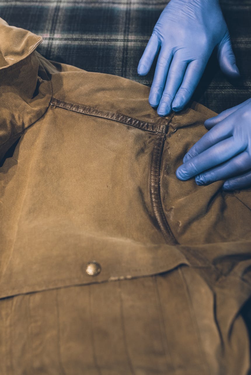 How To Re-wax Your Filson Gear 